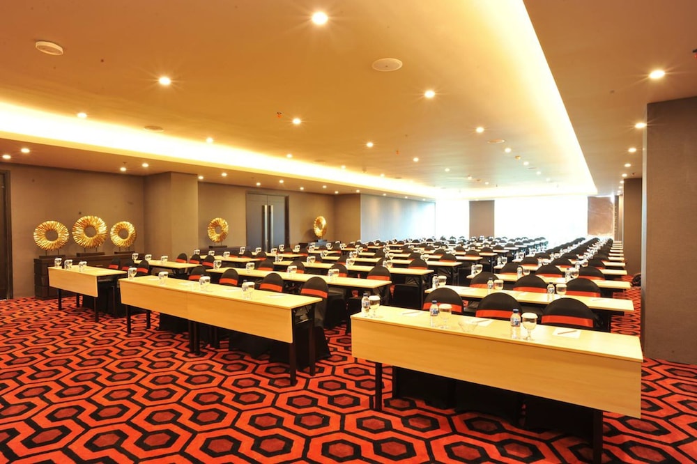 Aria Centrasurabaya Hotel 39/39