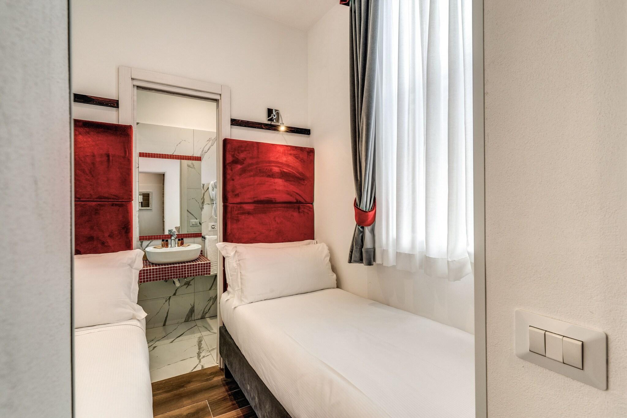 Piazza Di Spagna Comfort Rooms 7/50
