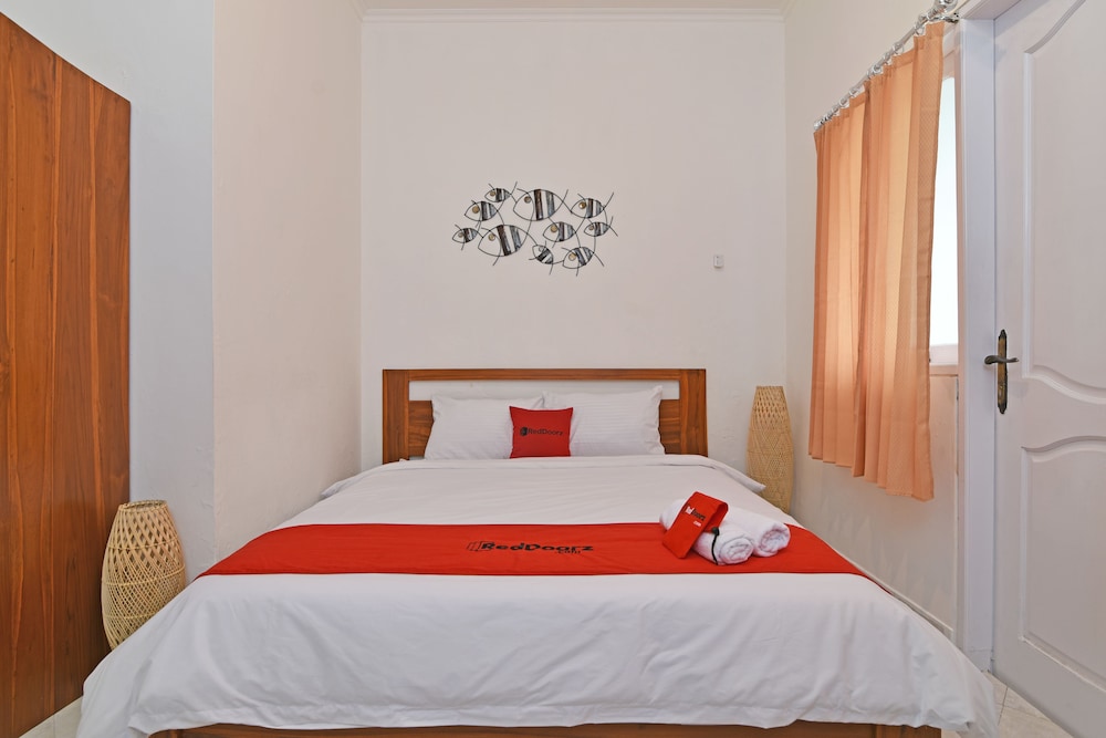 RedDoorz @ Jalan Gatot Subroto Denpasar 18/31