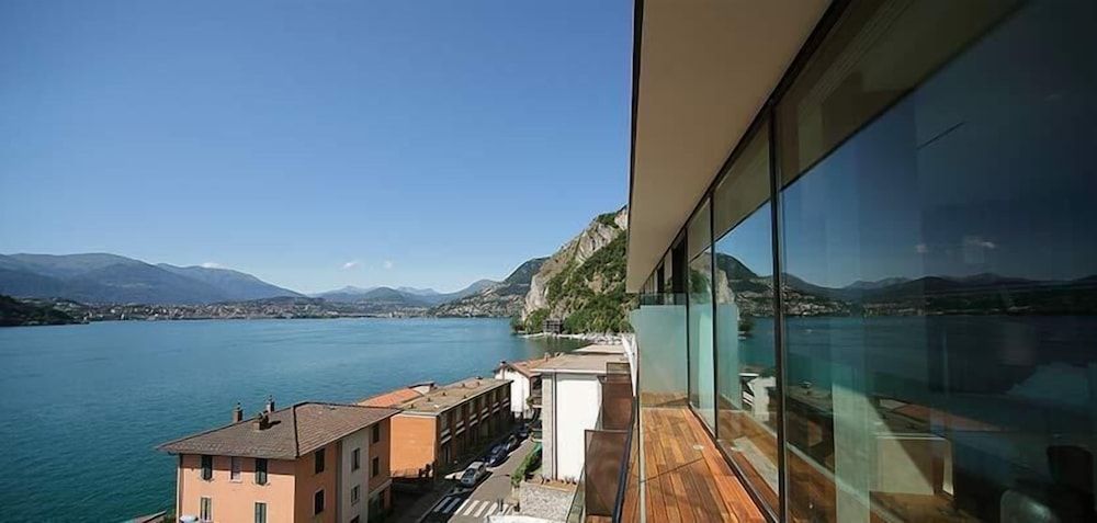 Grand Hotel Campione 51/55