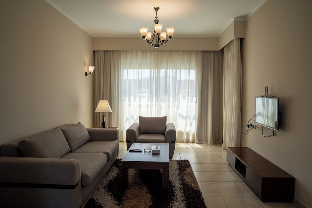Rivoli Suites 26/48