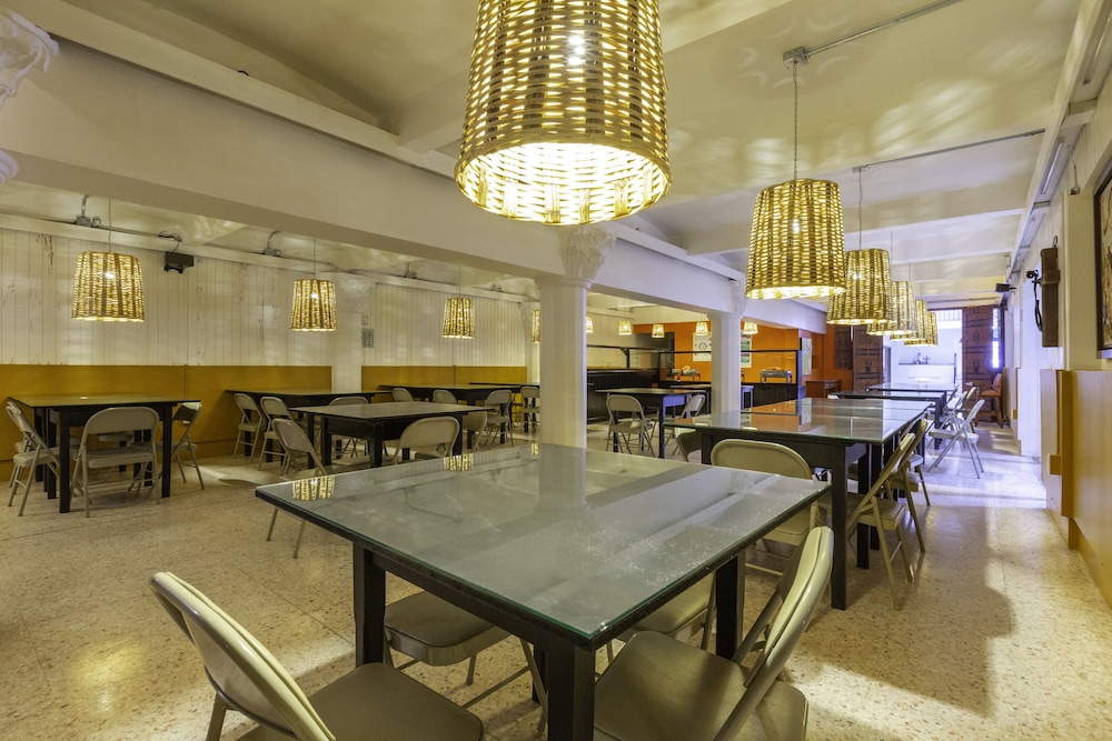 Capital O Oaxaca Guest Hotel 24/31