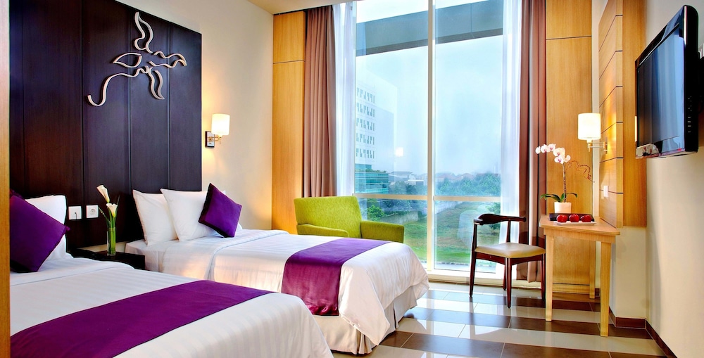 Atria Hotel Gading Serpong 18/72