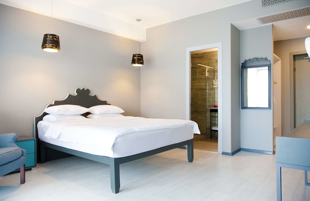 The Terrace Boutique Hotel 15/43