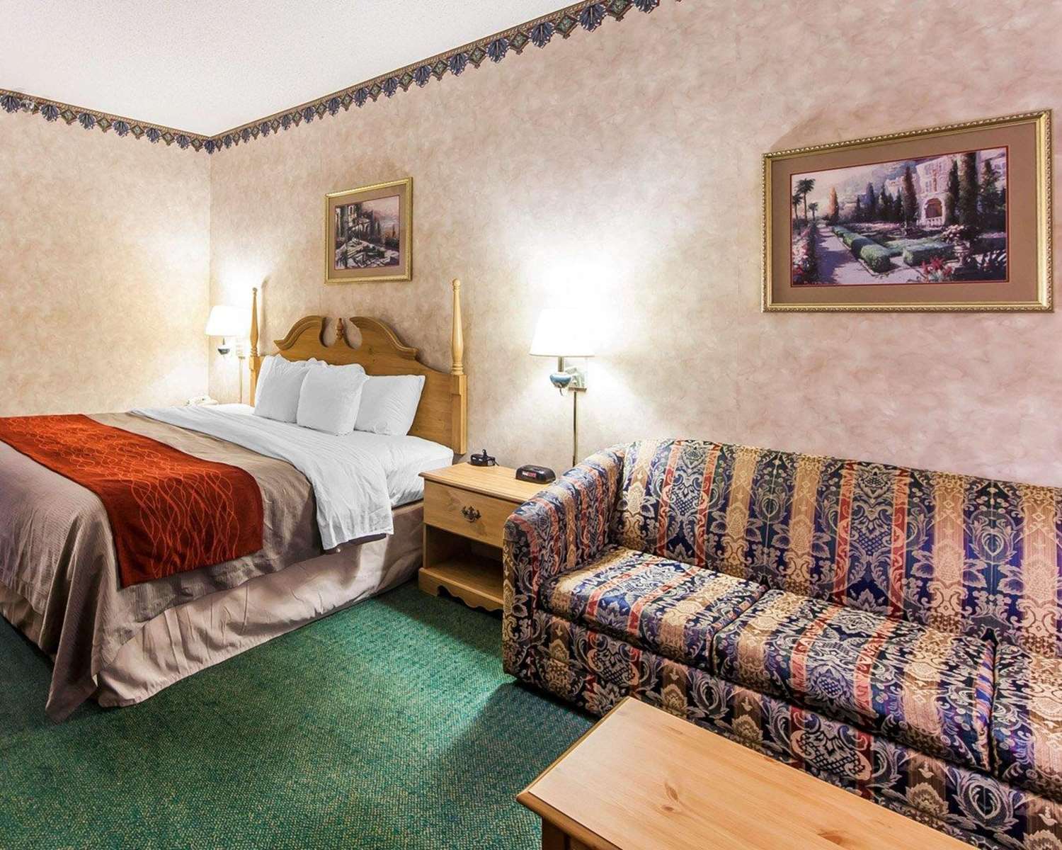 Econo Lodge Newport Smoky Mountains Gateway 11/20