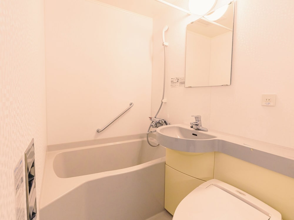 Apa Hotel Naha 58/60