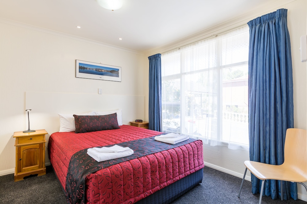 2 BEDROOMS, ECONOMY, APARTMENT