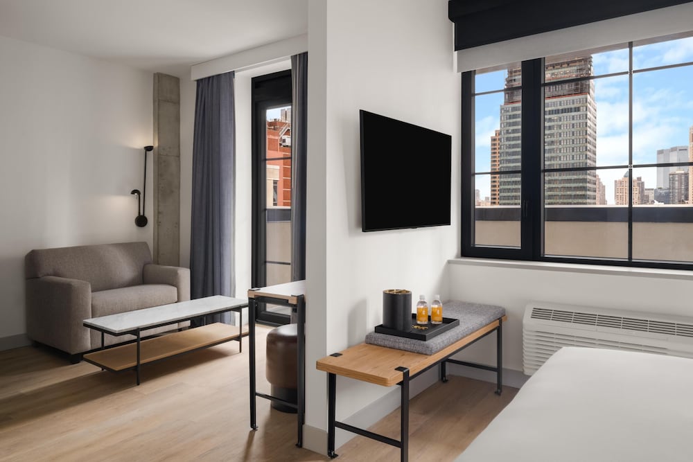 Hotel 38 New York City, Tapestry Collection by Hilton 34/52