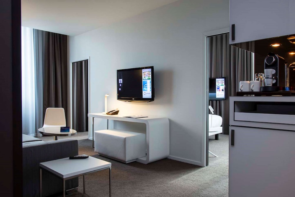 RADISSON BLU HOTEL NANTES 38/68