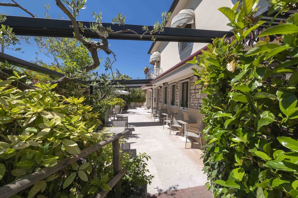 Hotel Al Sole Bardolino 40/49