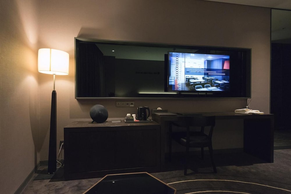 Best Louis Hamilton Hotel Changwon 60/68