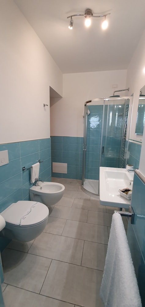 Hotel Damanse 50/50