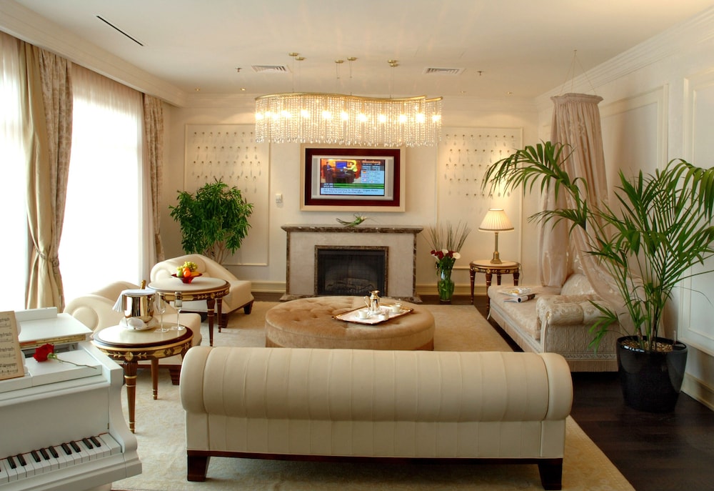 Excelsior Hotel & Spa Baku, Curio Collection by Hilton 53/82