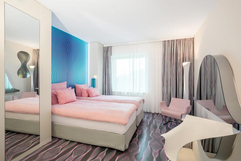 Nhow, Junior Suite, with Extra Bed