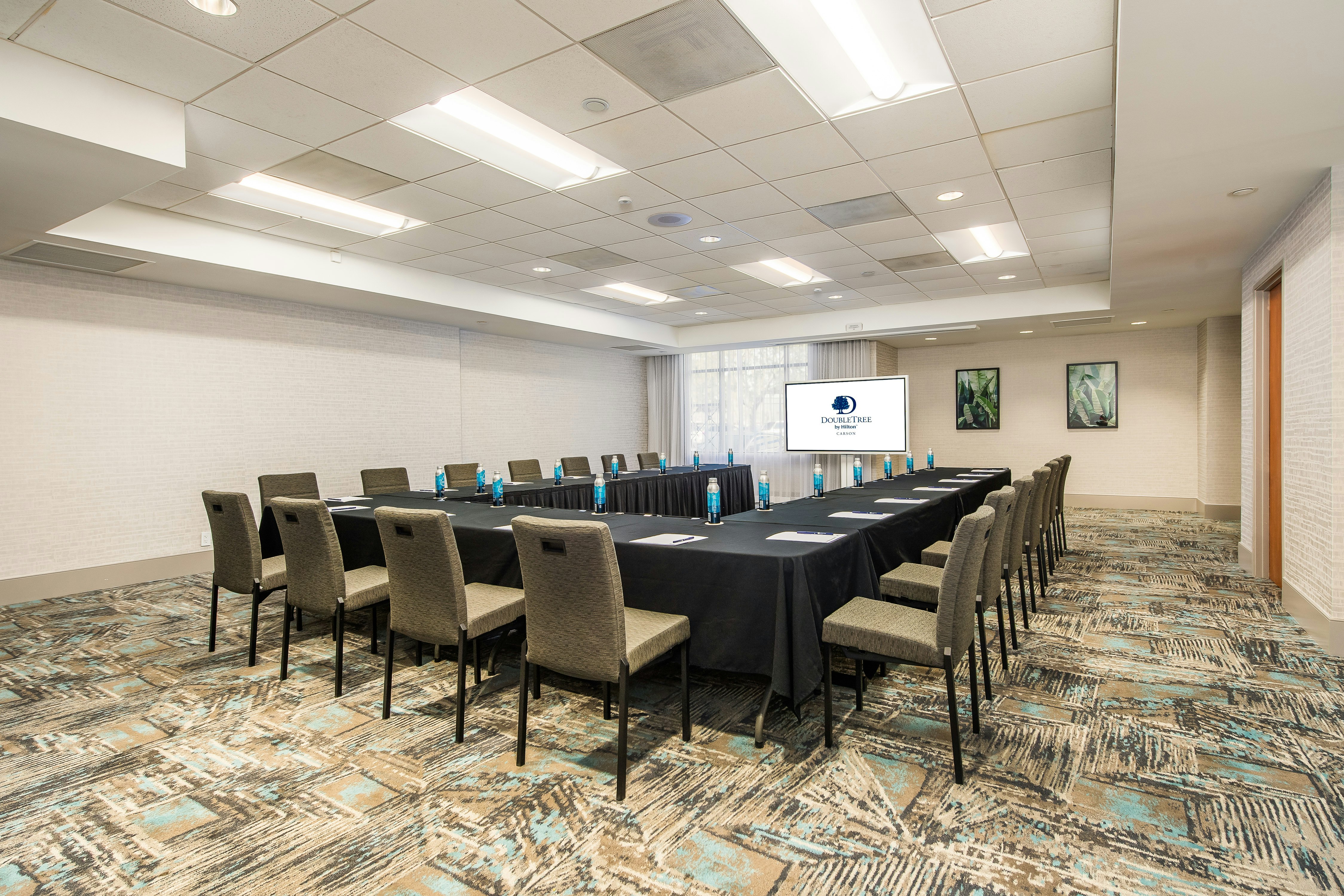 DoubleTree by Hilton Hotel Carson CA 75/84