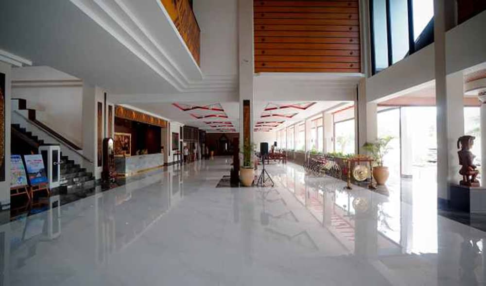 Hotel Niagara Parapat 17/22