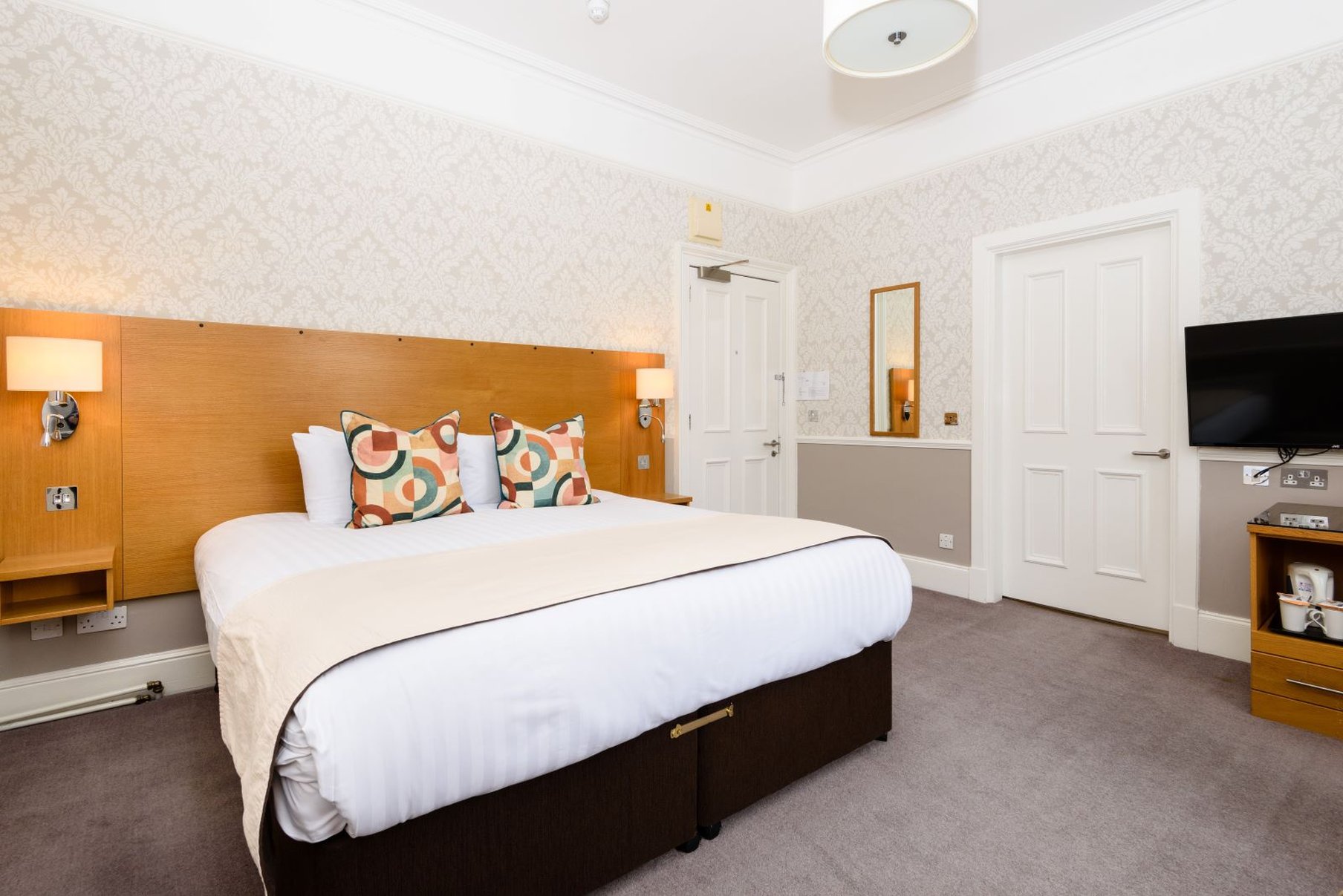 Fishers Hotel 19/50