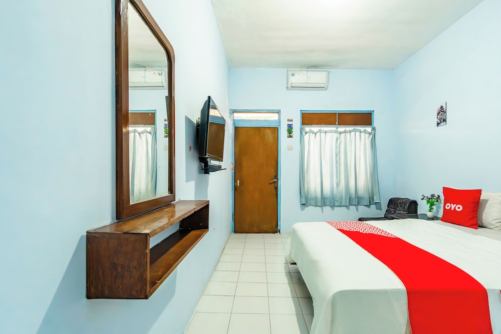Hotel O Arjosari Near Plaza Araya Formerly Hotel Nugraha 30/50