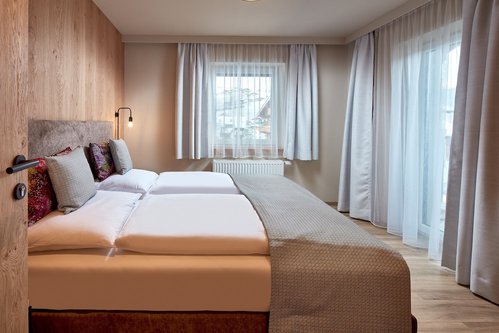 Hotel Sonnblick 11/50