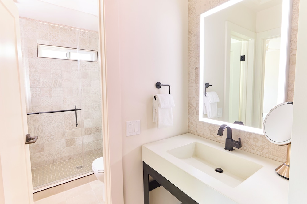 Laguna Riviera Beach Resort 43/45