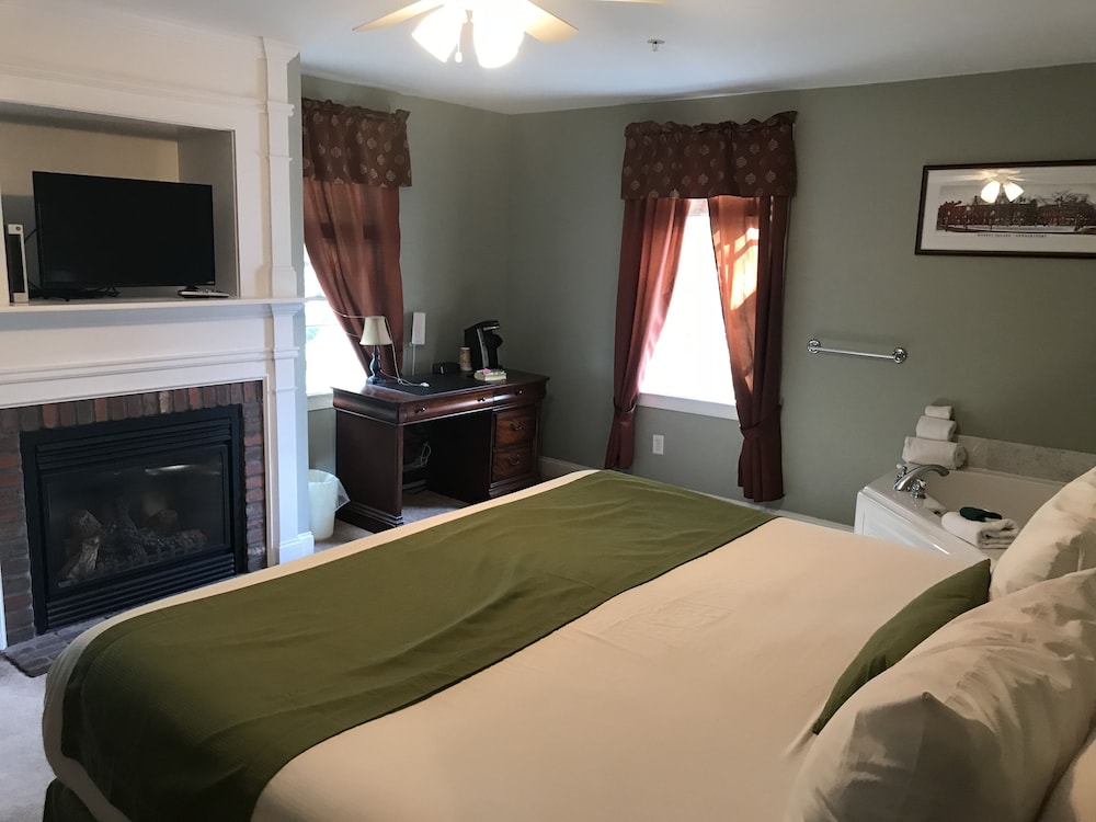 Essex Street Inn & Suites, an Ascend Collection Hotel 15/75