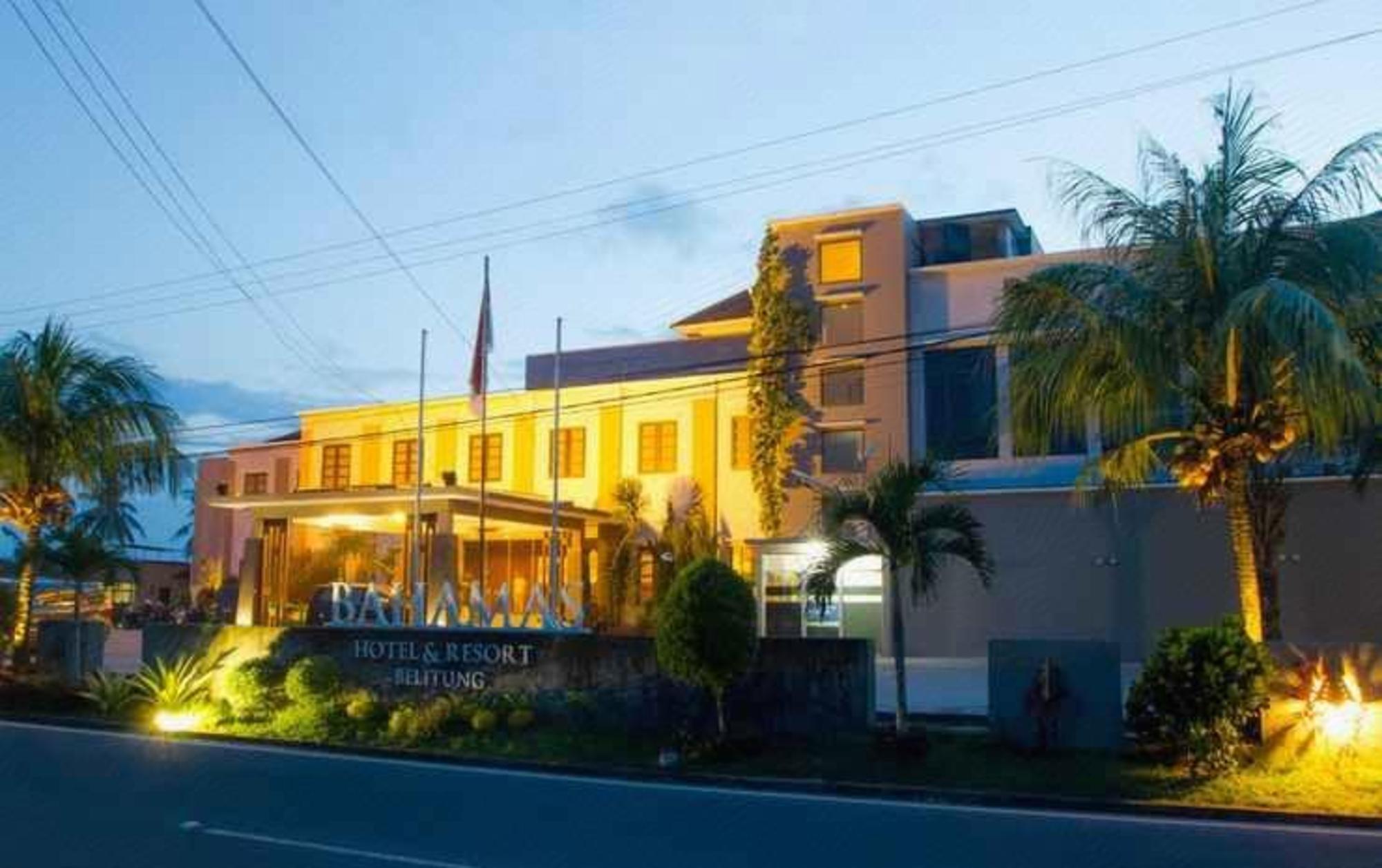 Bahamas Hotel And Resort 3/31