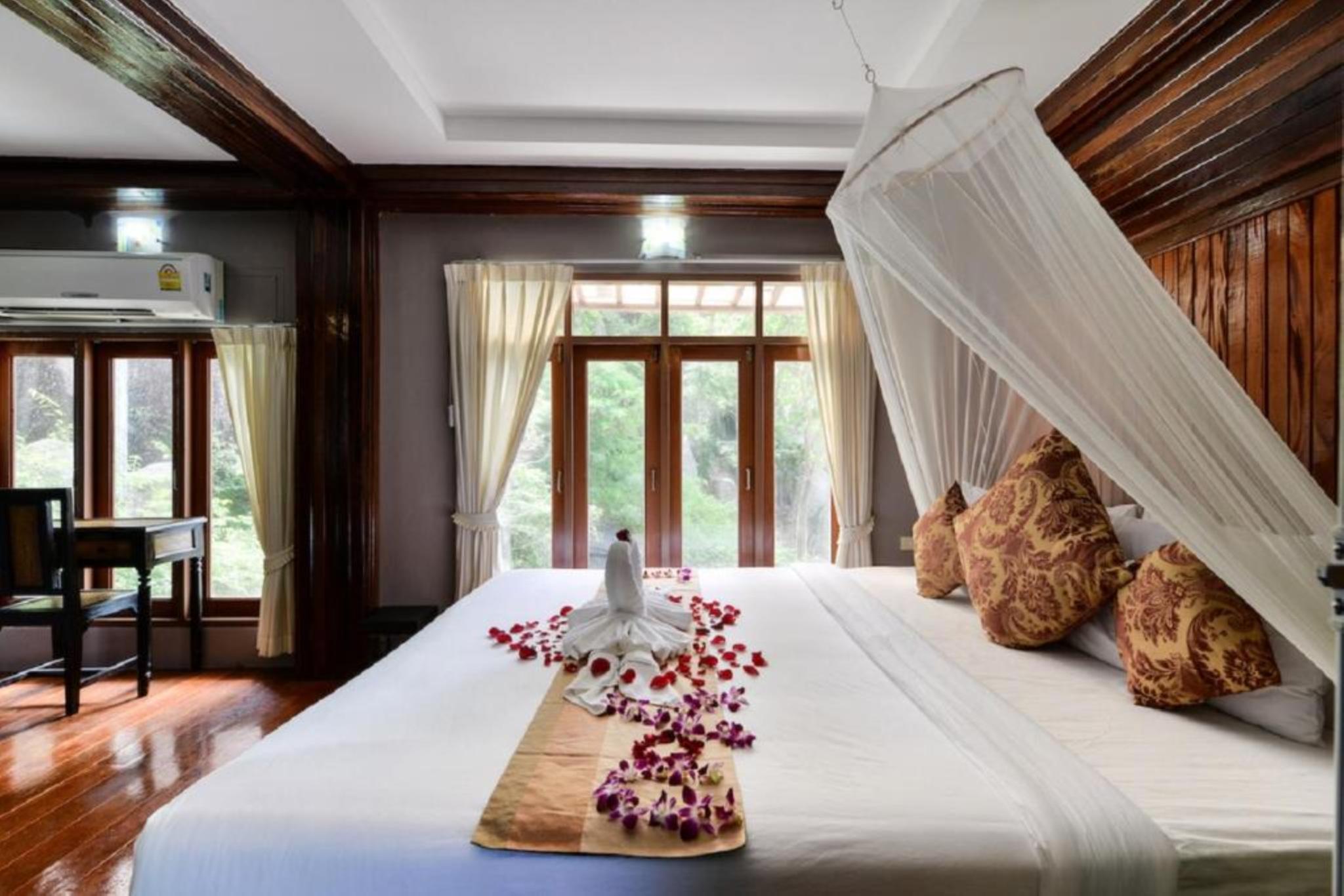 2 Bedrooms, Pavilion