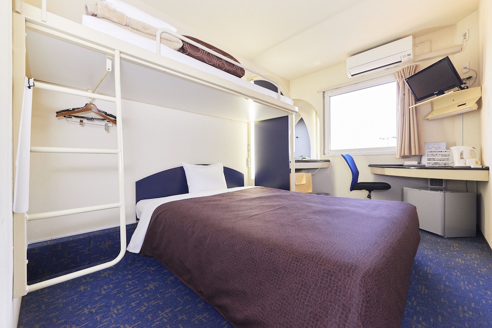 Hotel Select Inn Isesaki 8/28