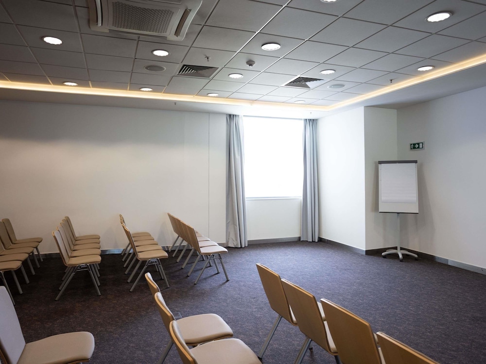 NOVOTEL SOFIA 33/73