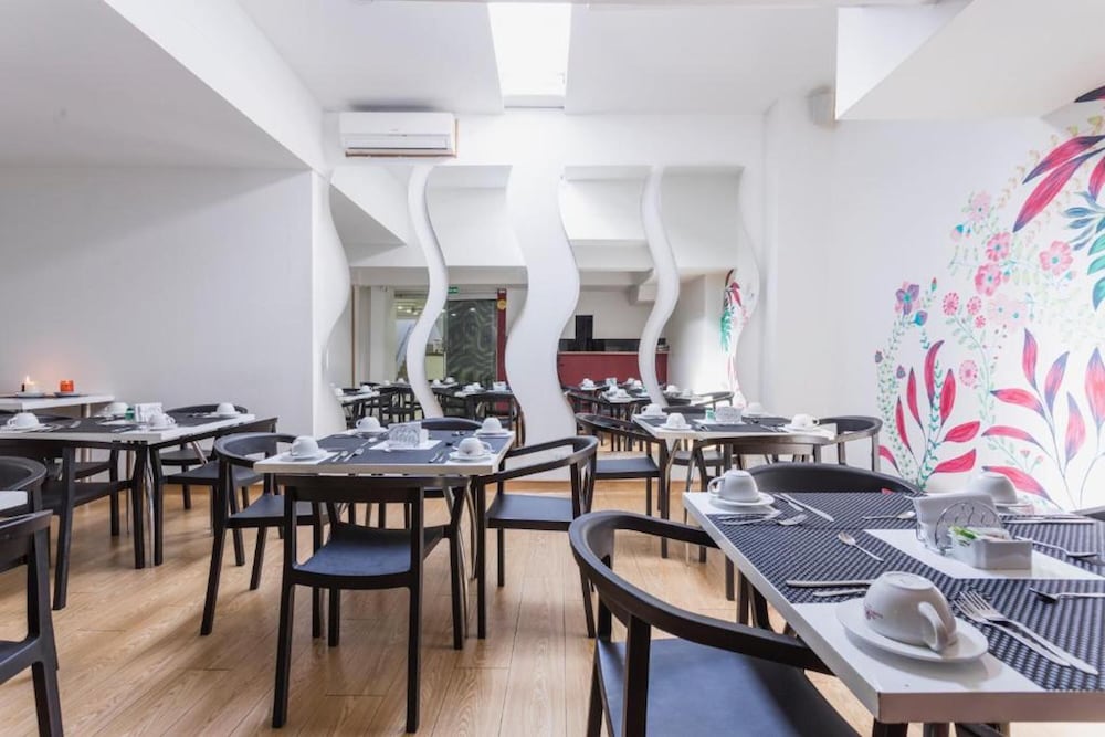 Hotel Florencia Plaza 50/54