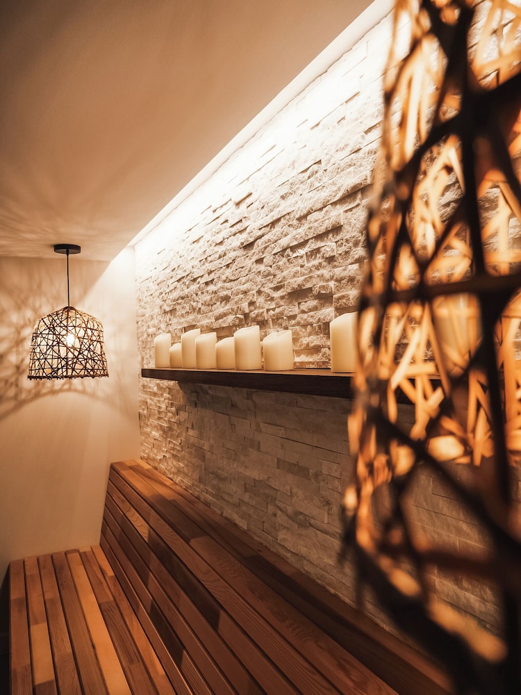 Chalet Hotel Le Whymper 33/63