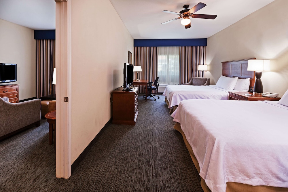 Homewood Suites by Hilton Laredo at Mall del Norte 19/75