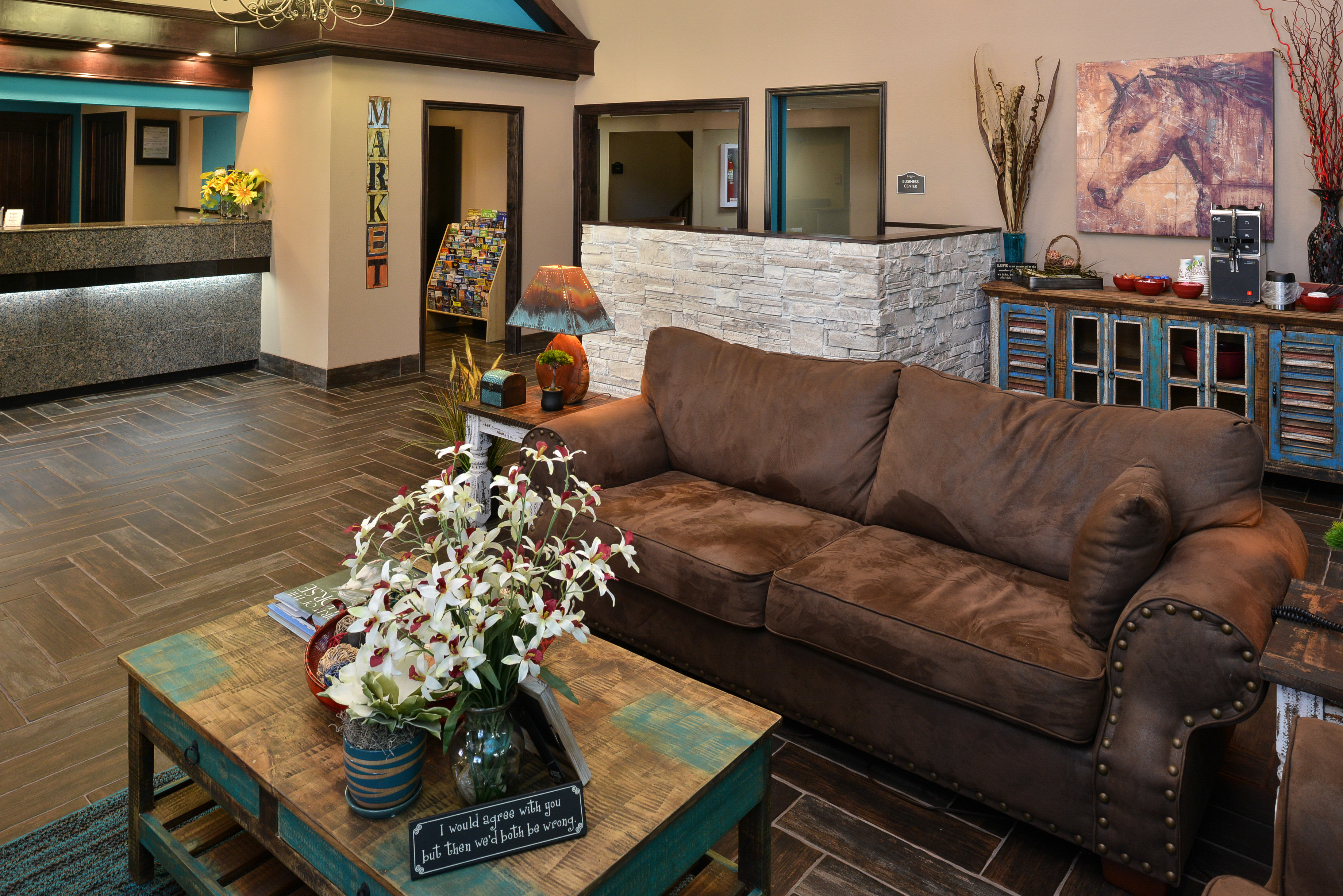 Baymont by Wyndham Ardmore I-35 24/46