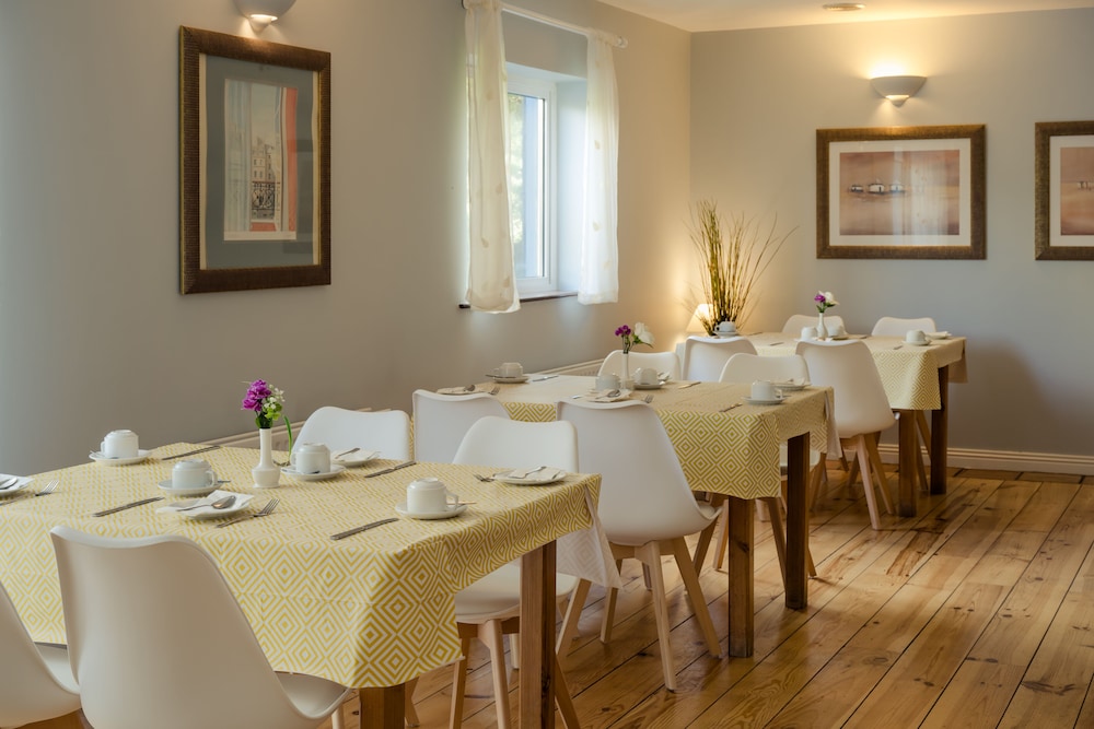 Dingle Harbour Lodge 25/39