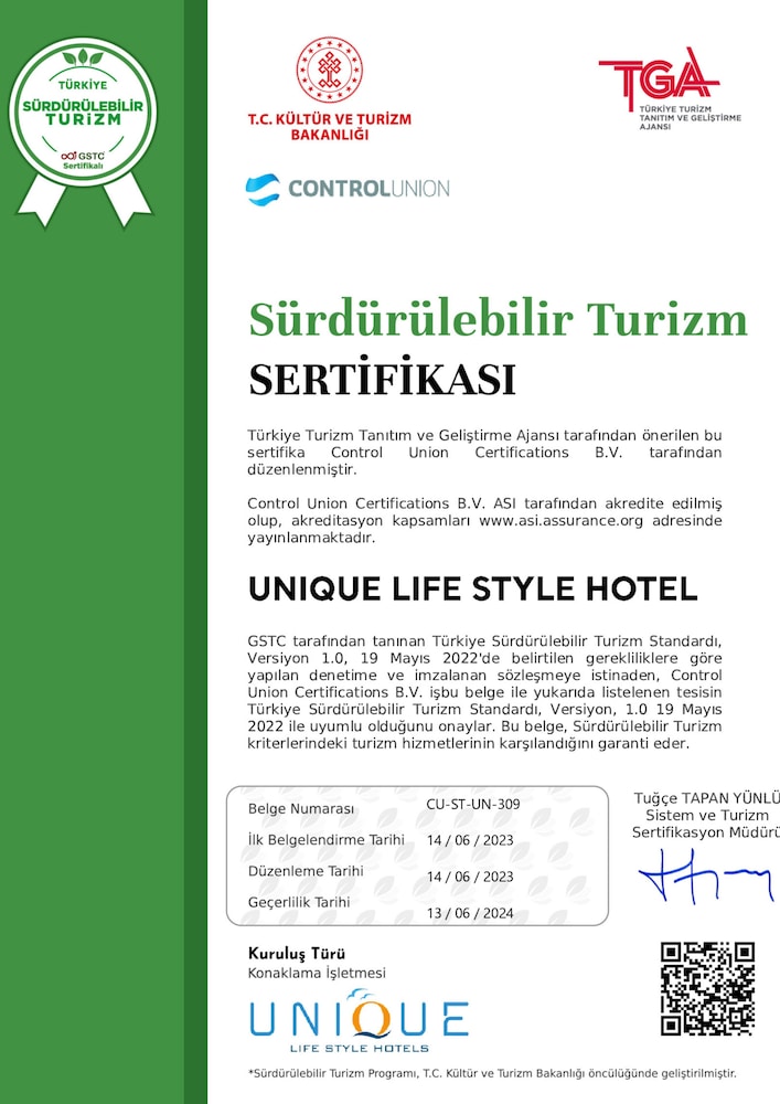 Unique Life Style Hotel 43/49