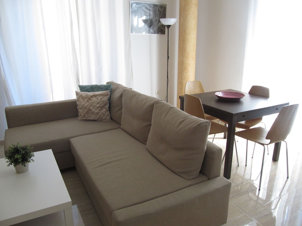 Life Apartments Alameda Colon 28/58