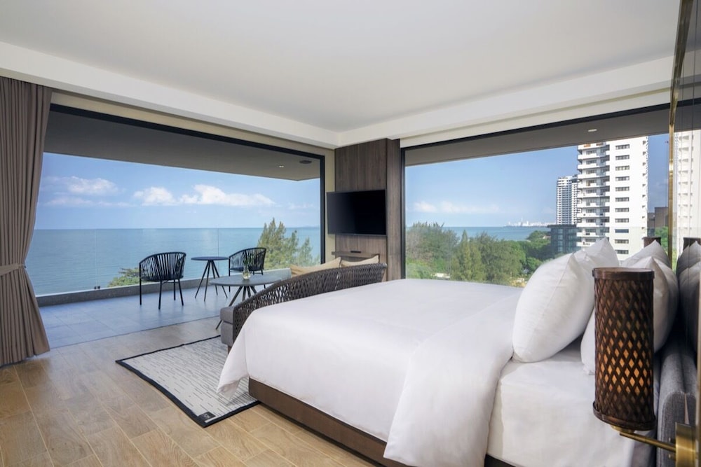 Skypool, Ocean, Suite, Double Bed