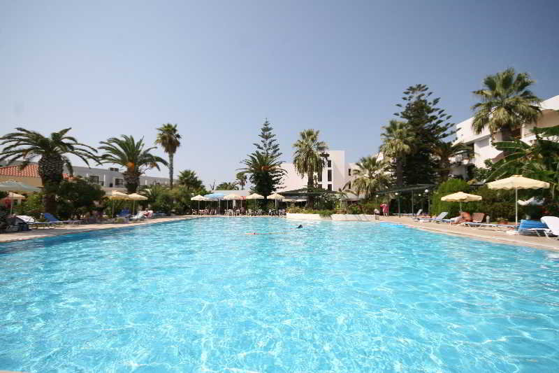 Tigaki Beach 30/33