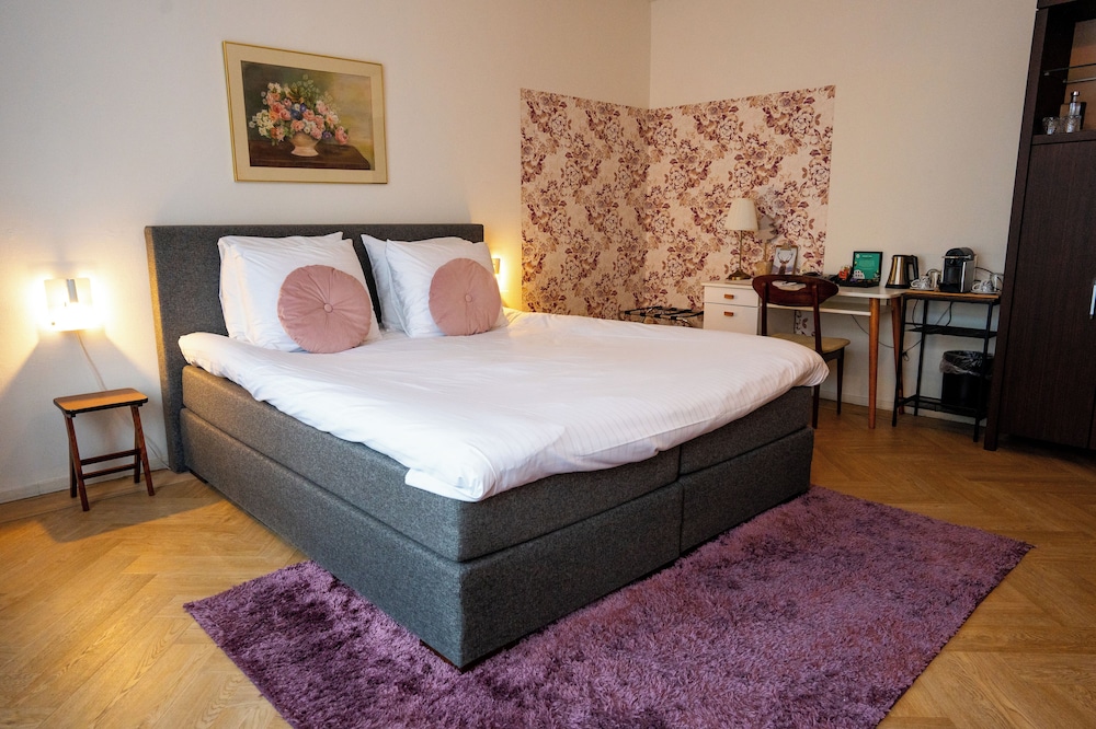 Hotel de Wereld 14/50
