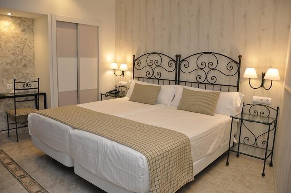 Hotel Selu 35/64