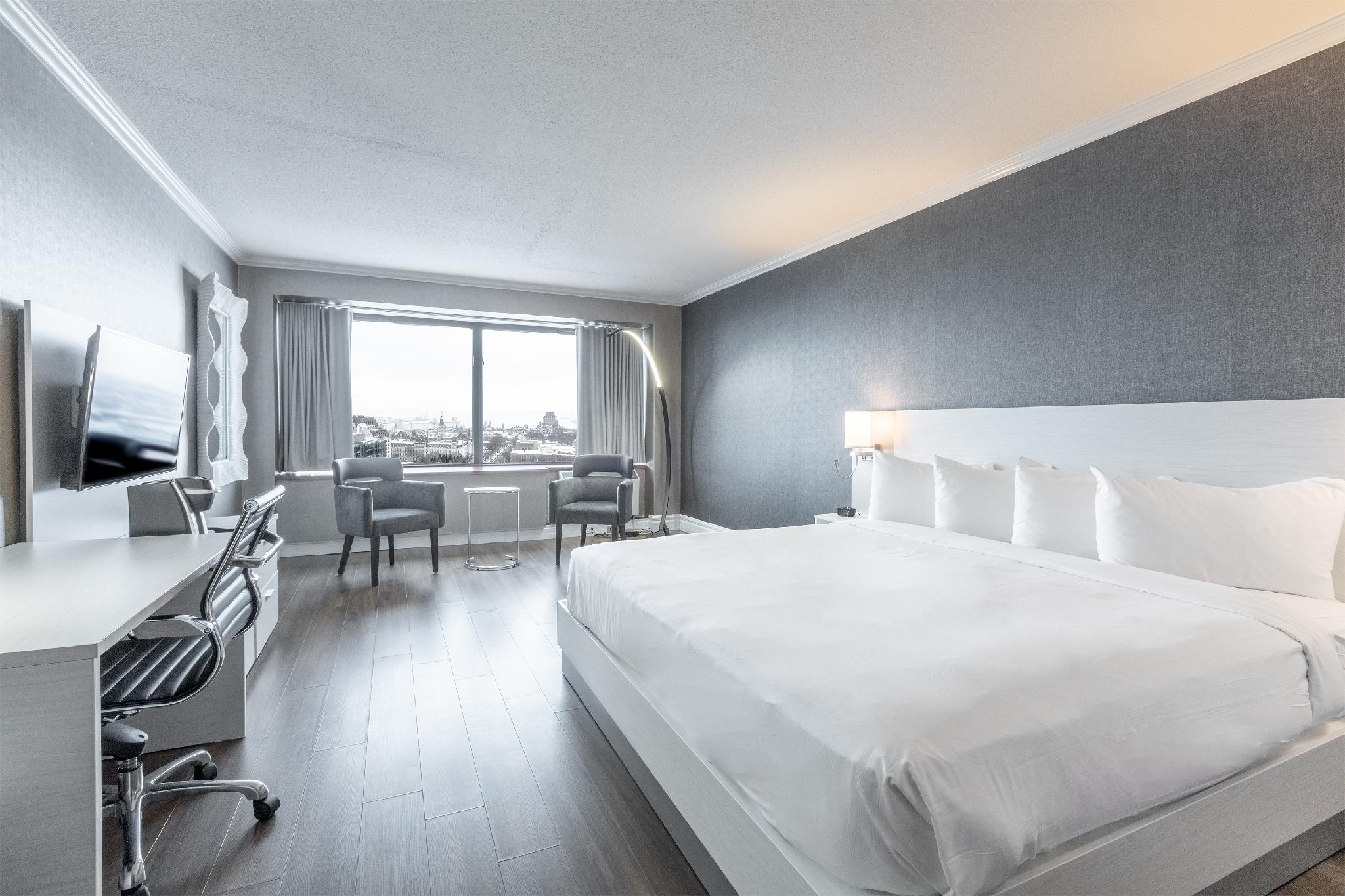 Old Town, Prestige, King Bed, River View