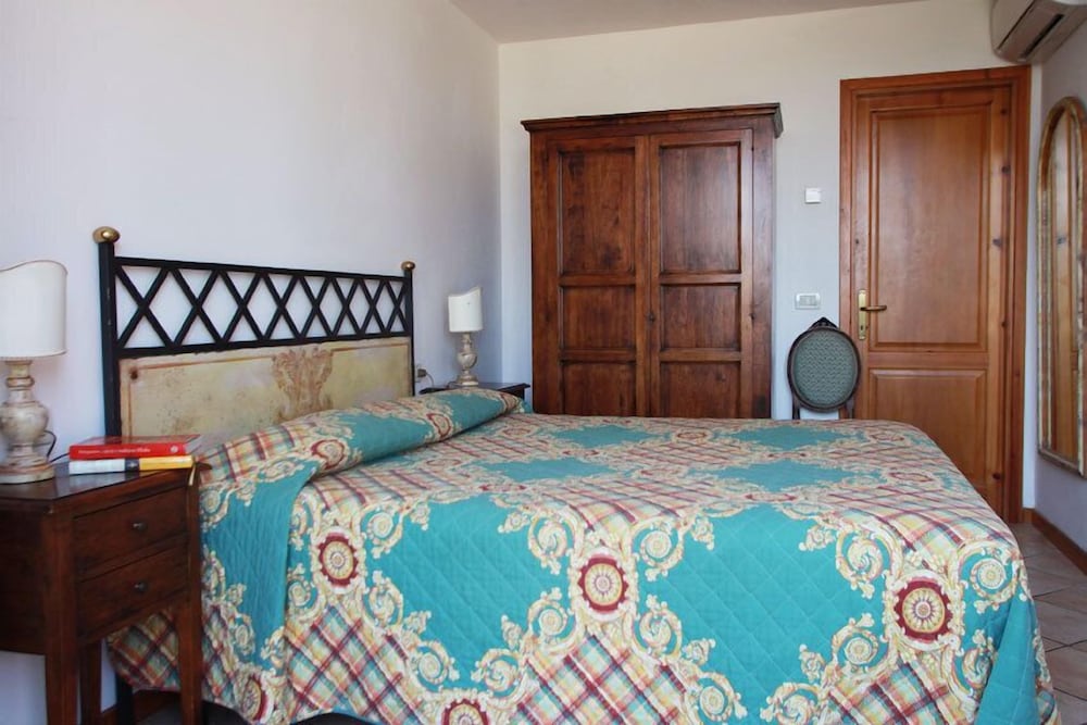 Agriturismo Vecchio Borgo Di Inalbi 12/50