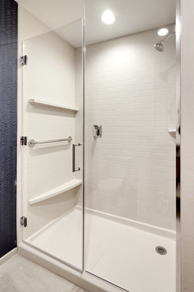 Fairfield Inn & Suites By Marriott Fort Smith 24/42