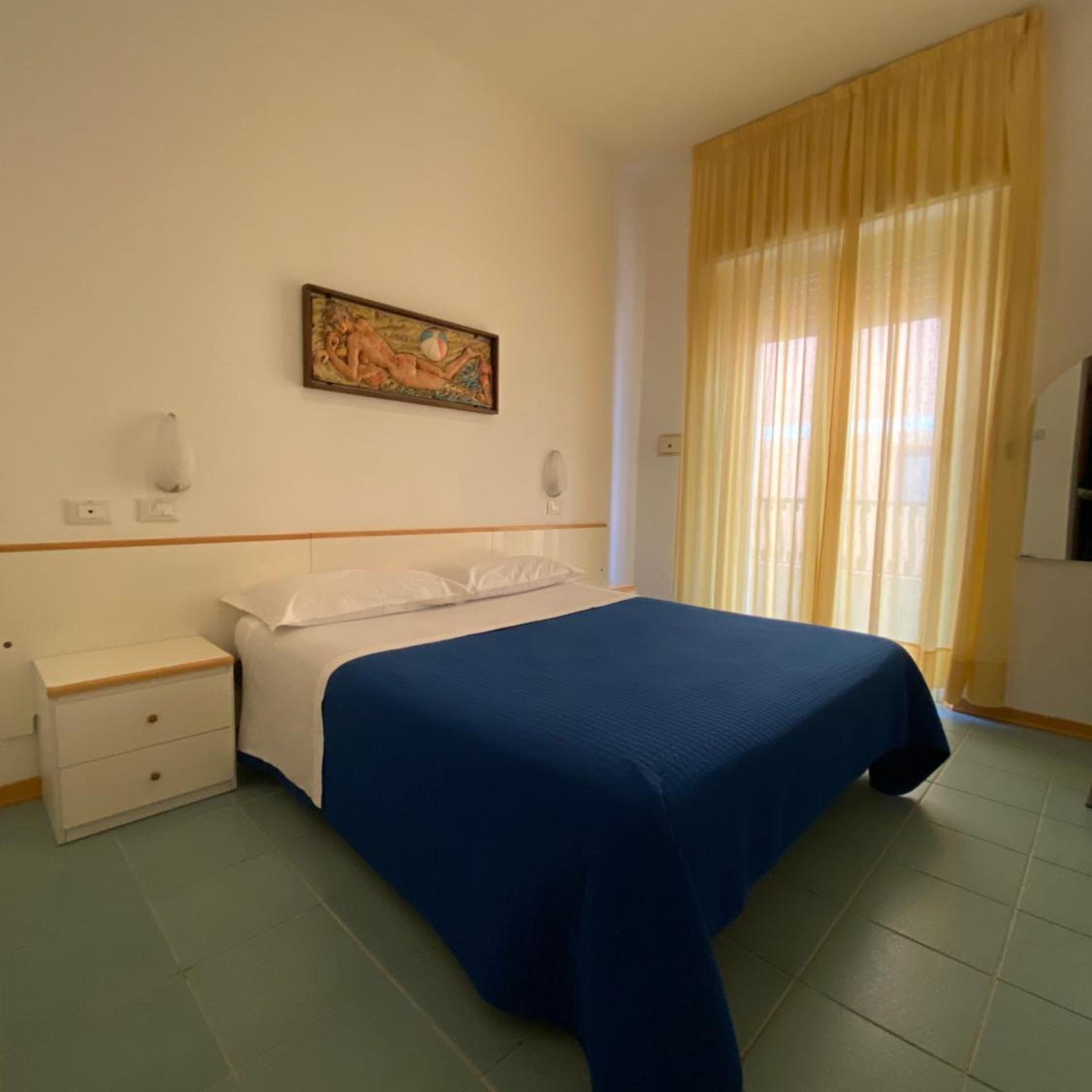 غرفة اقتصادية بسرير مزدوج أو سريرين منفصلين بشرفة، Hotel Plaza 2/10