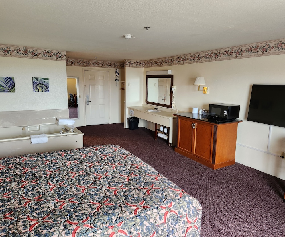 Bayview Inn 5/45