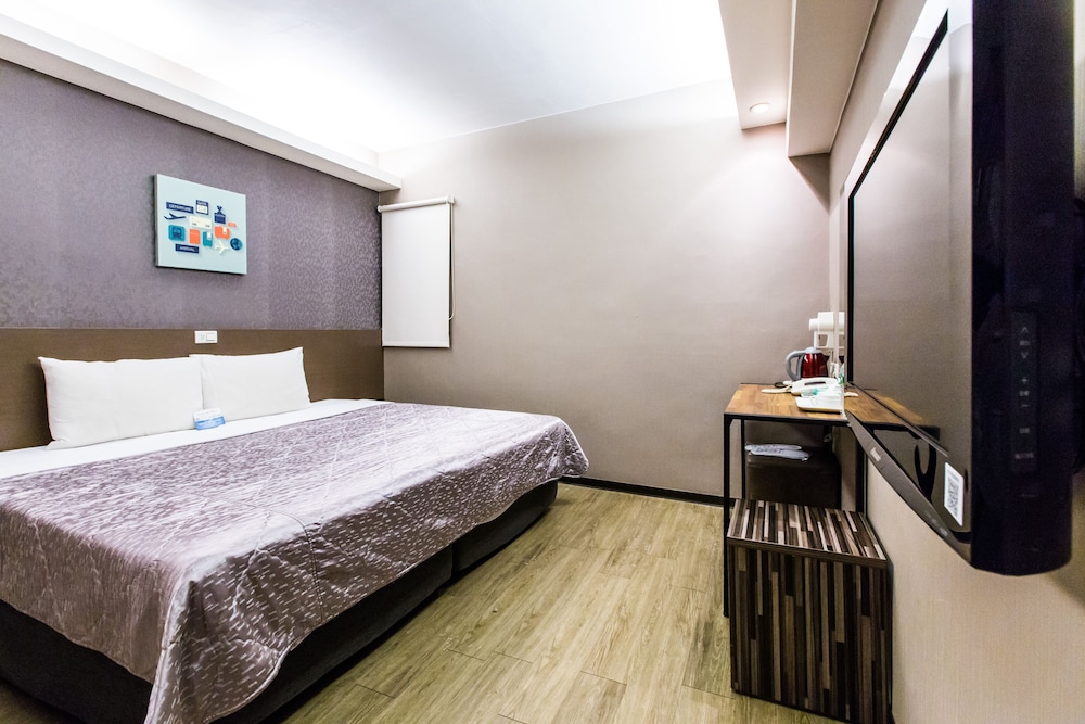 Economy, Double Bed, No Window