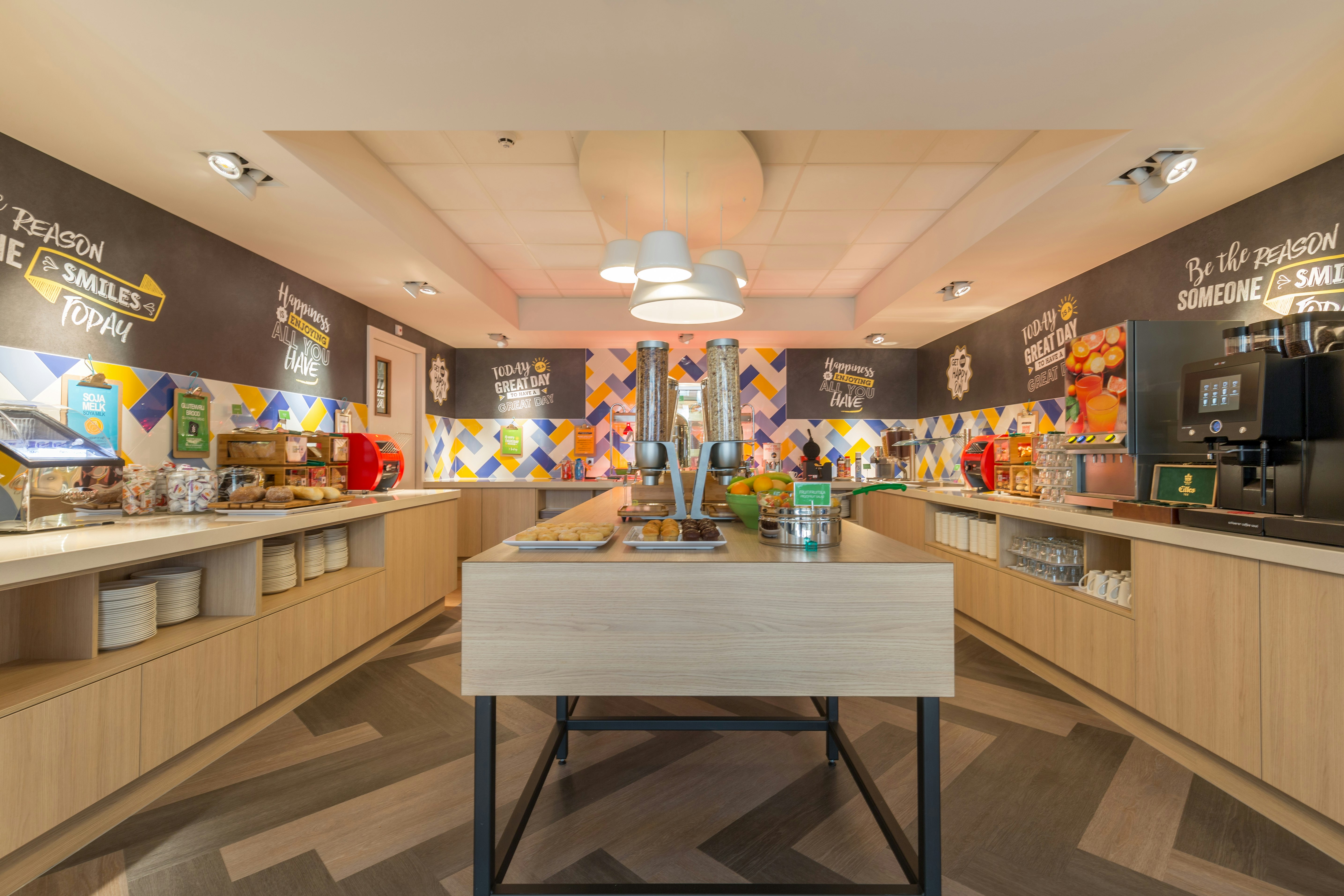 Hampton by Hilton Antwerp Central Station 43/57