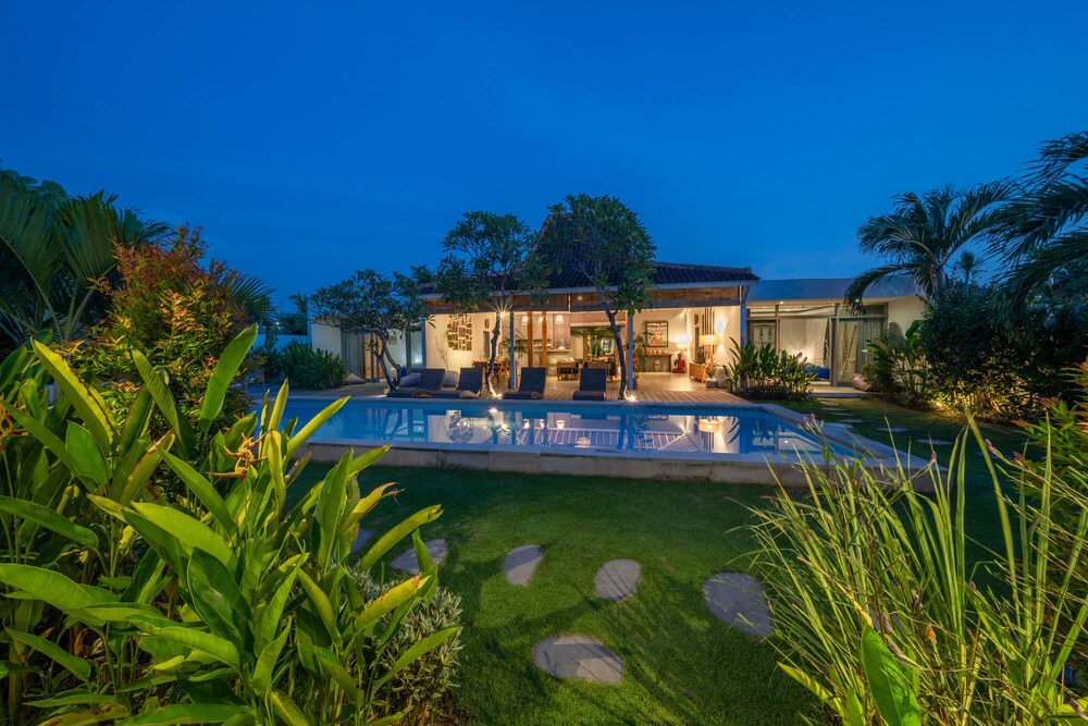 Villa Nahema 46/50