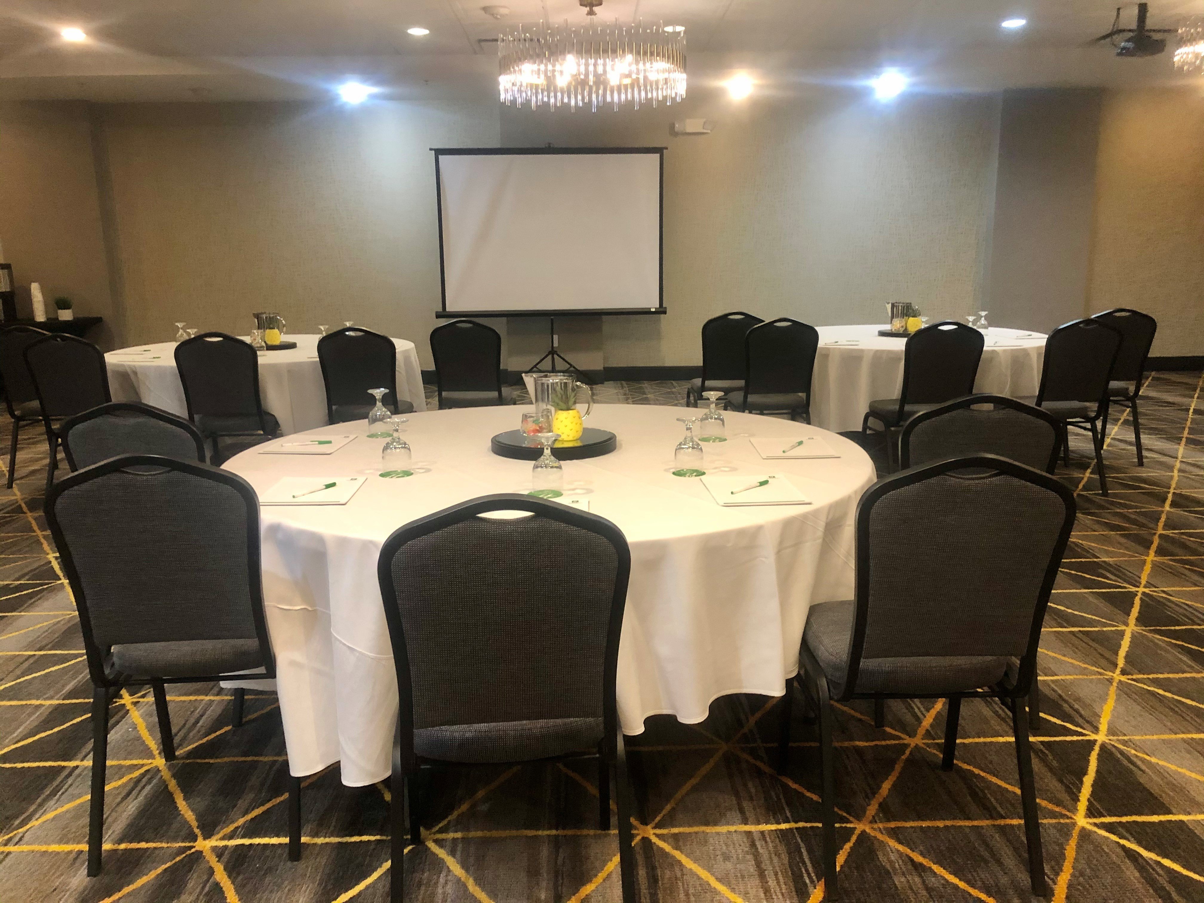 Holiday Inn Lansdale 37/50
