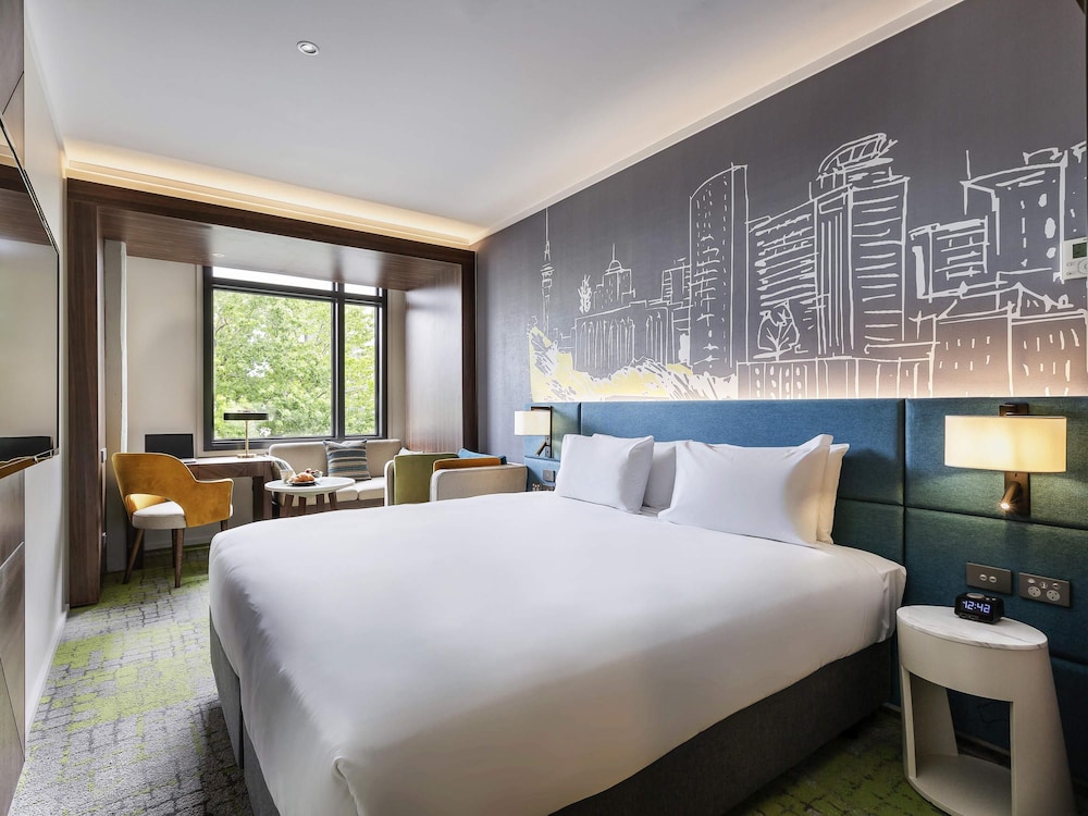 Mercure Auckland Queen Street 29/70